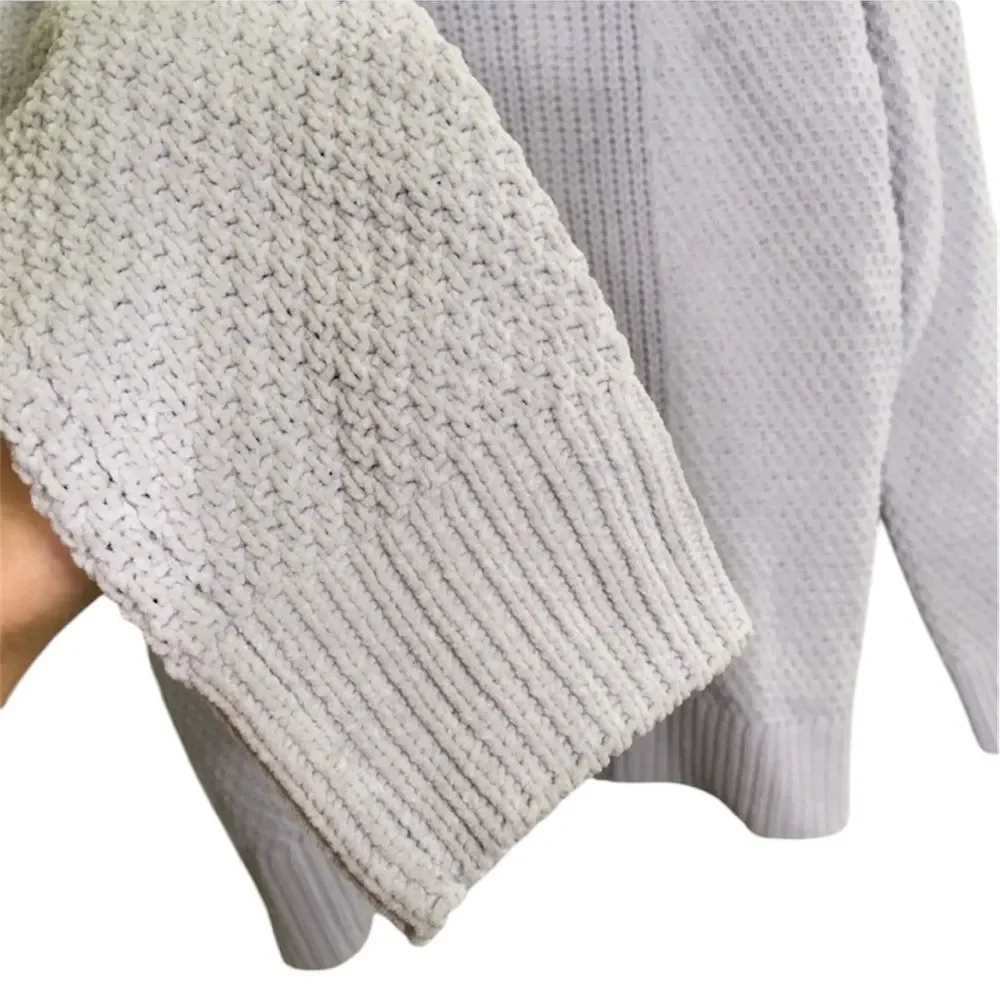 NWT CALVIN KLEIN JEANS MINIMALIST LAVENDER CHUNKY KNIT V NECK PULLOVER SWEATER L